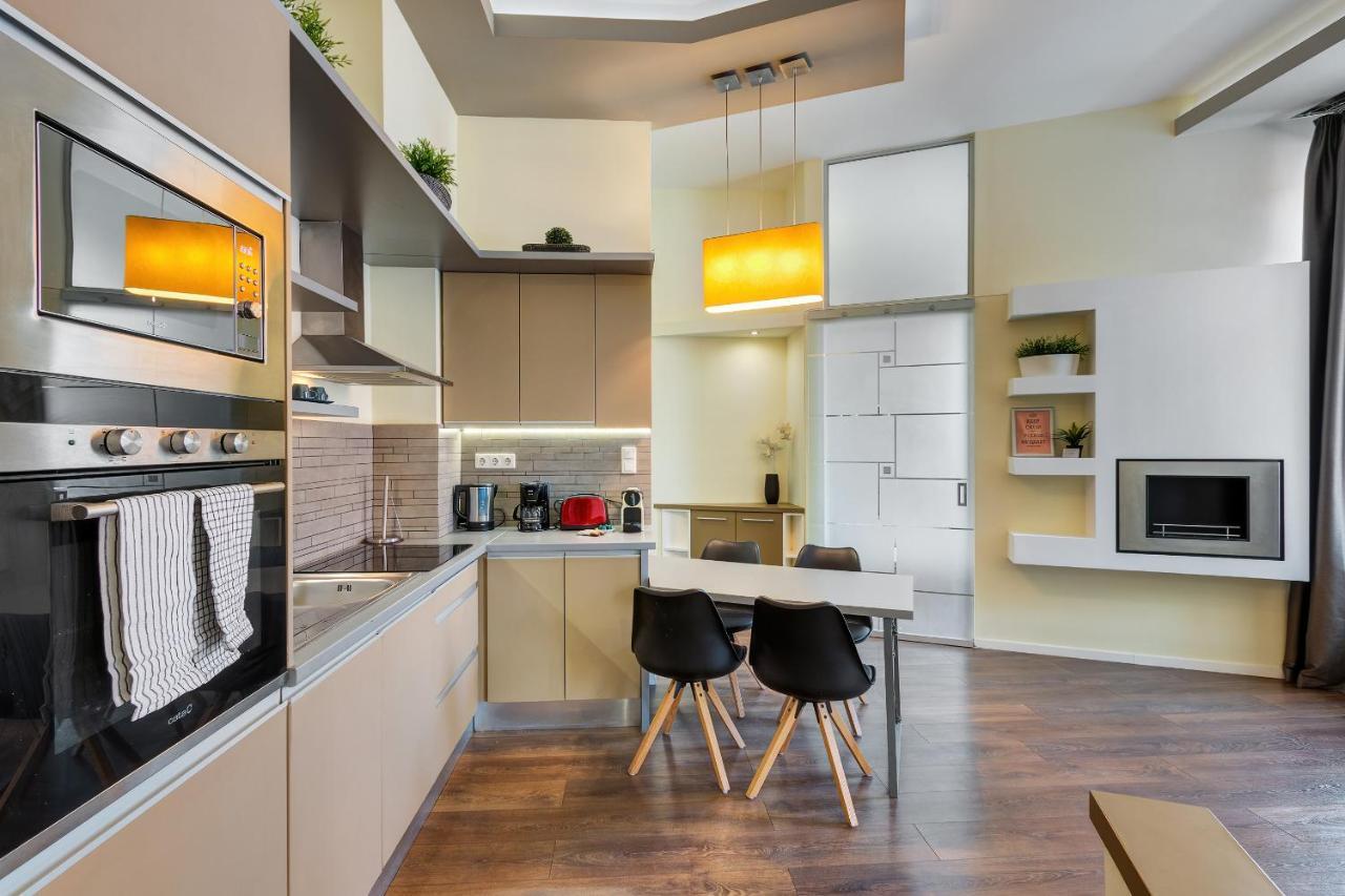 Spacious & Stylish Apartment In Downtown Budapest Exterior photo