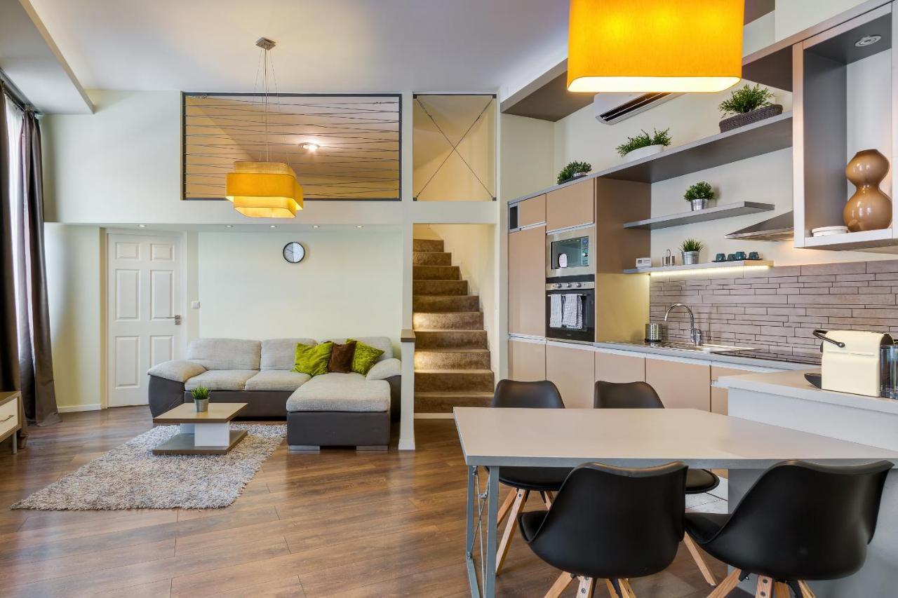 Spacious & Stylish Apartment In Downtown Budapest Exterior photo