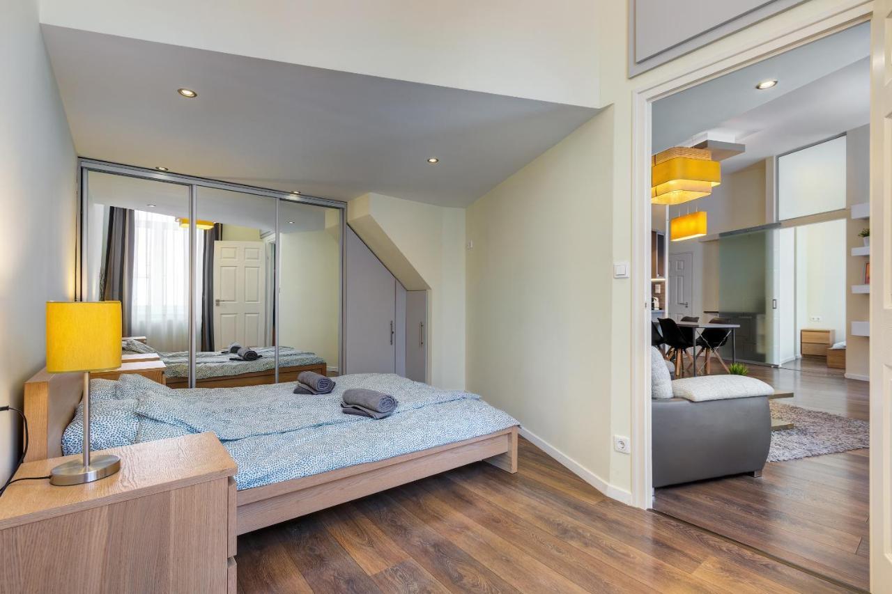 Spacious & Stylish Apartment In Downtown Budapest Exterior photo
